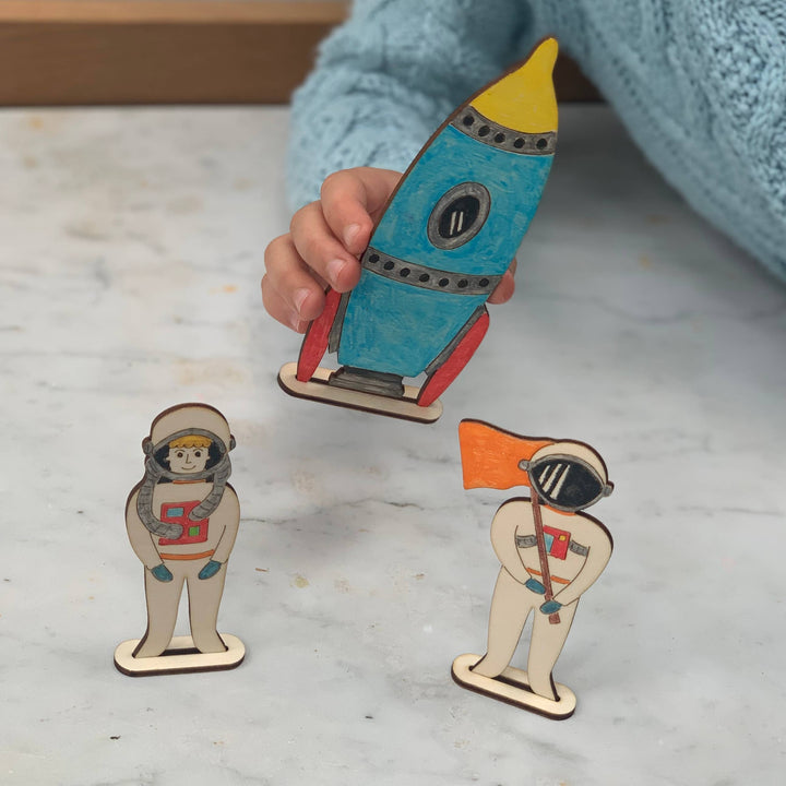 Make Your Own Space Scene Activity Kit - Eco Baby Box
