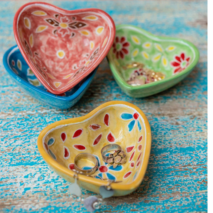 Shyla Hand Painted Ceramic Heart Dish Single
