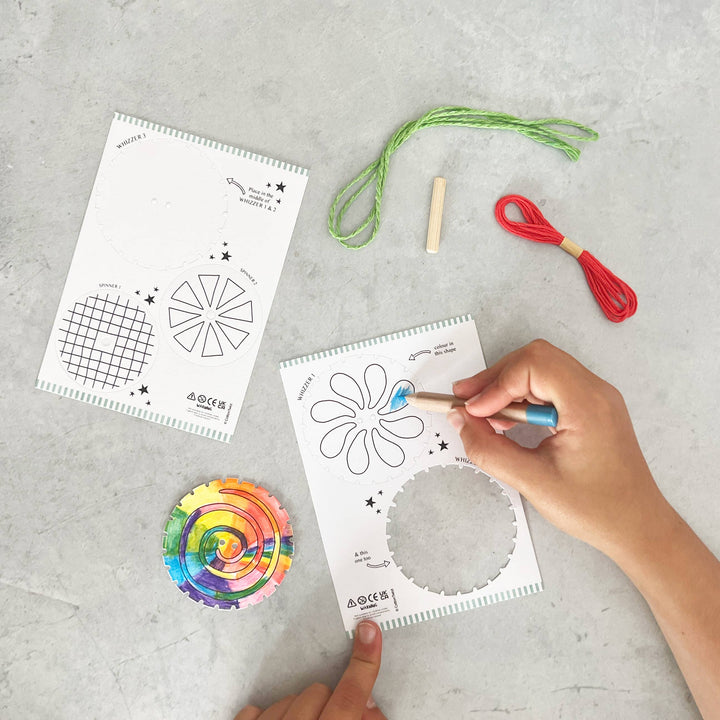 Children's craft - Make a spinning Toy