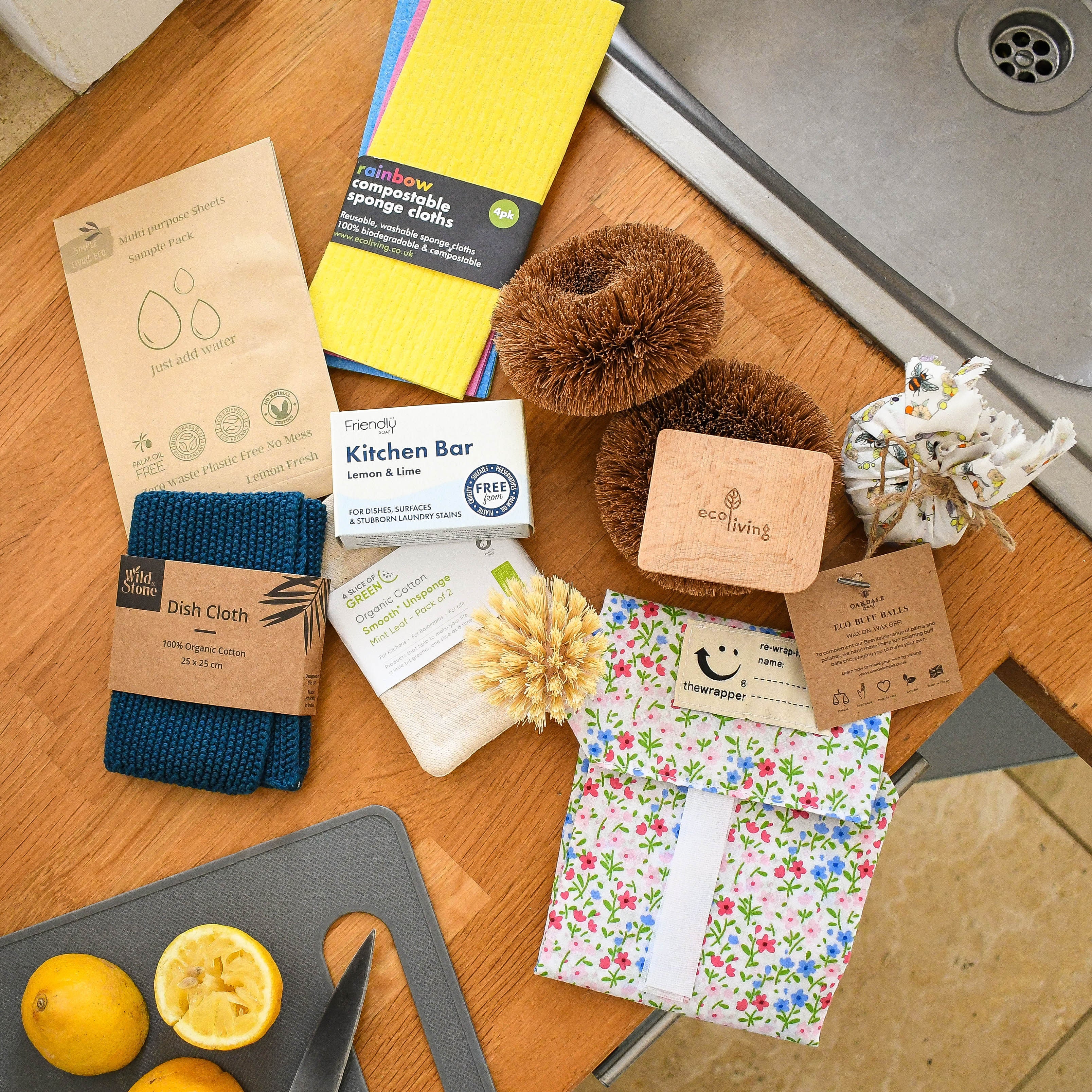 Plastic-free homewares that are kinder on the planet. From kitchen cloths to laundry eggs, bamboo drinkware to jute tableware we've got you covered.
Wherever possible, all our homeware products are plastic-free, organic and sustainably sourced. All packaging is organic and easily compostable.