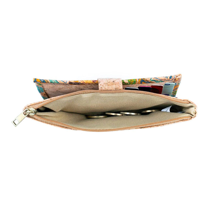 Womens cork purse with zipped internal pocket and card holders.