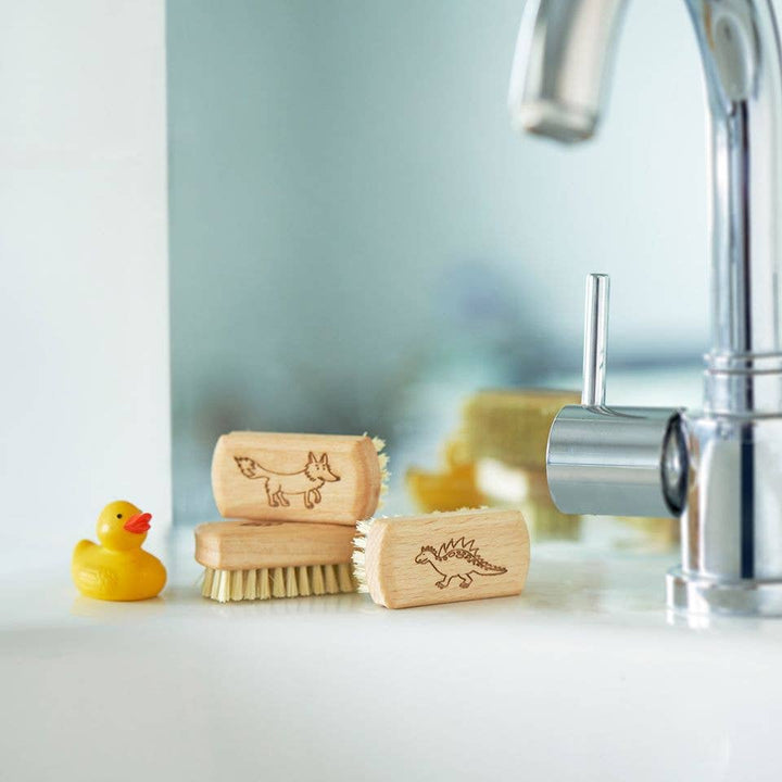 Small Natural Vegan Nail Brush (FSC 100%)
