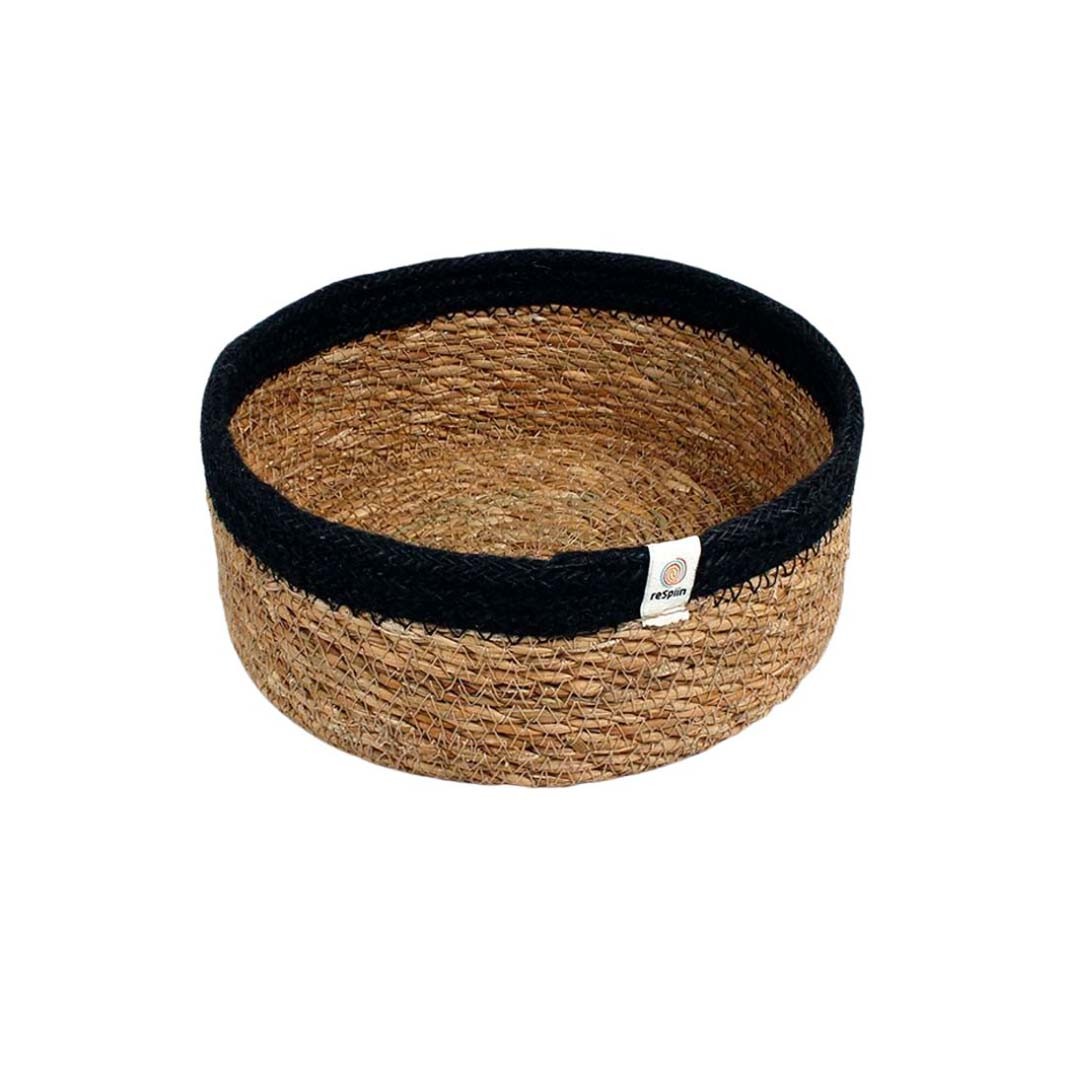 Seagrass & Jute Medium Shallow Basket – Natural/Black