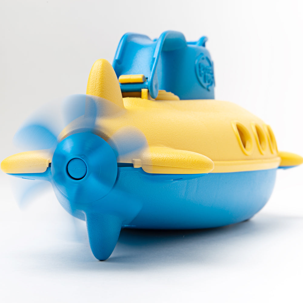 Childrens Submarine Scoup & Pour Bath Toy