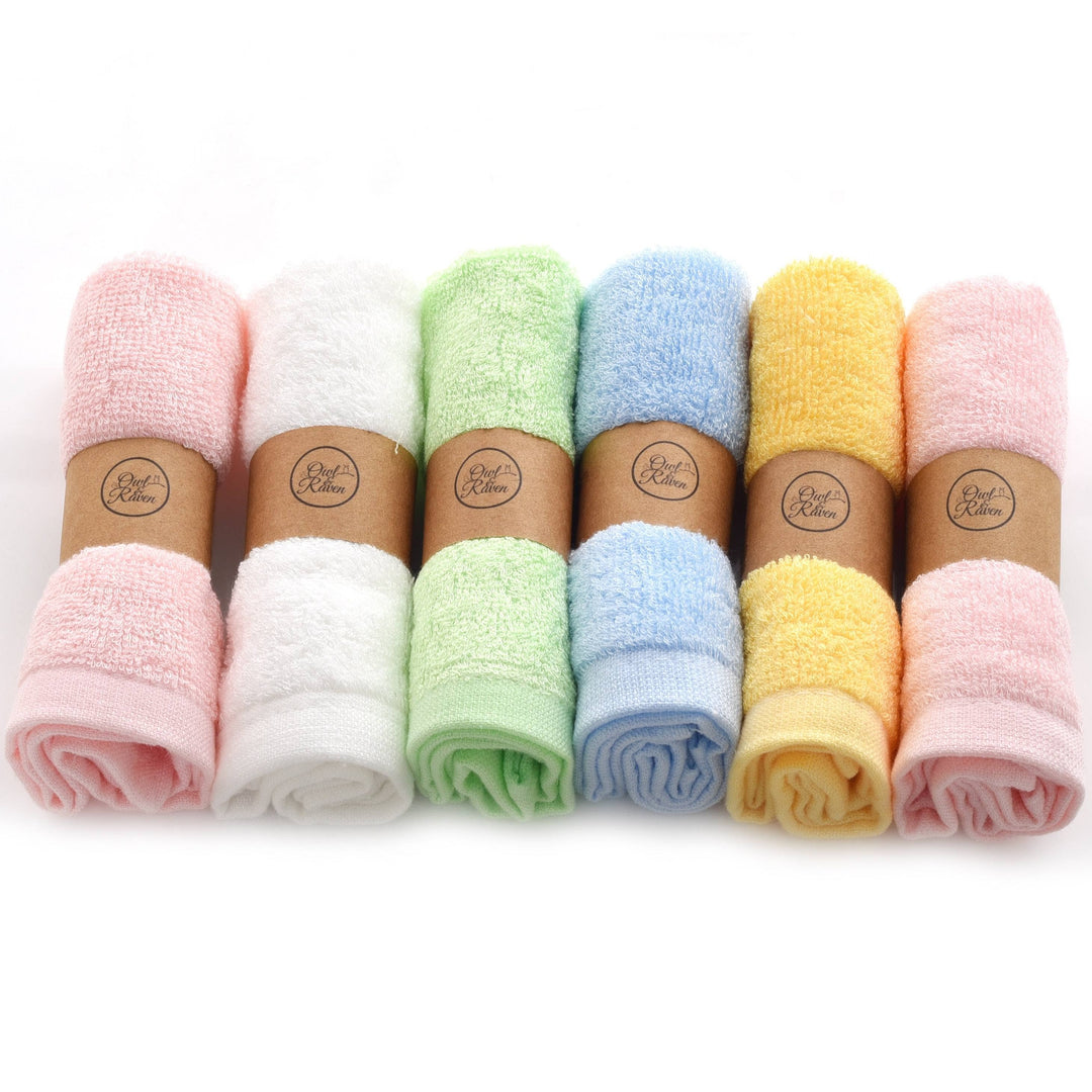 Colourful Organic bamboo wash cloths by Regn