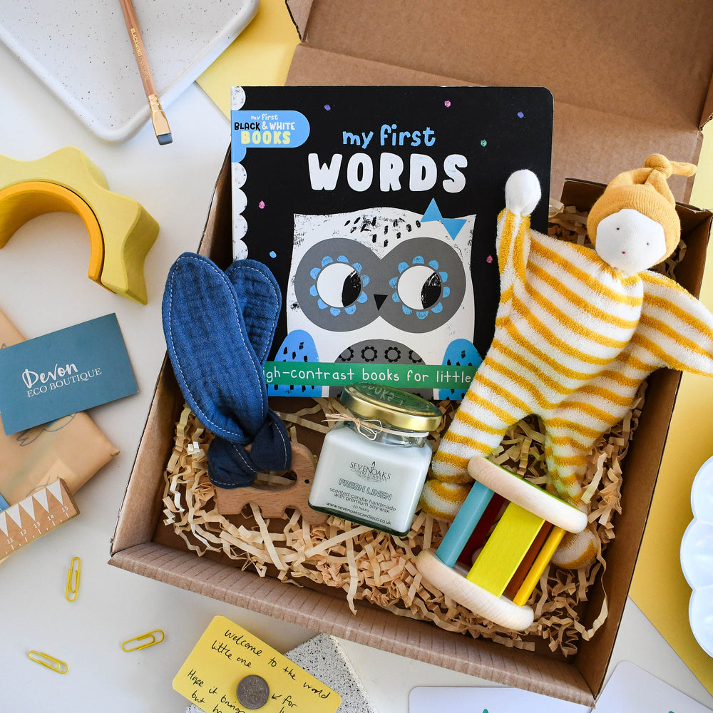 Eco New Baby Gift box - First word essentials