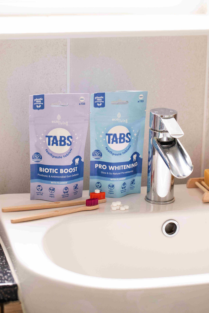 Pro Whitening Toothpaste TABS: With Fluoride