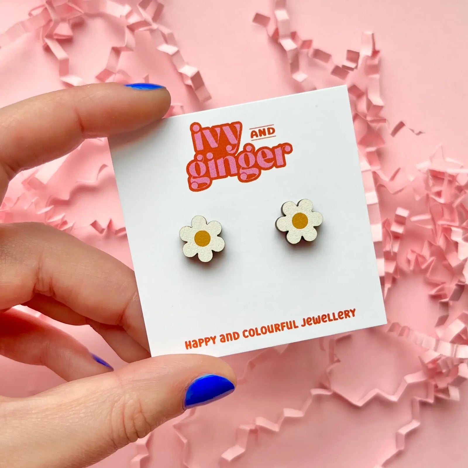 White Wooden Daisy Earrings 