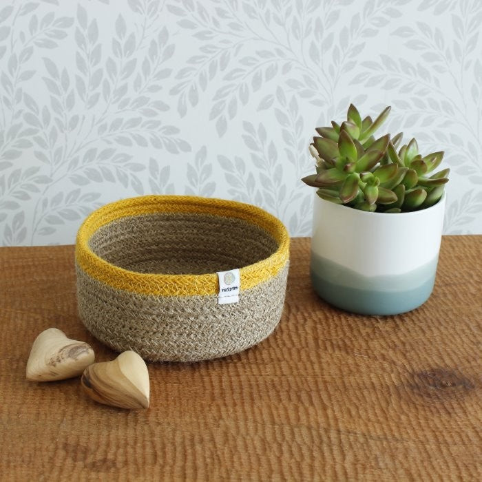 Jute Small Shallow Basket – Natural/Yellow