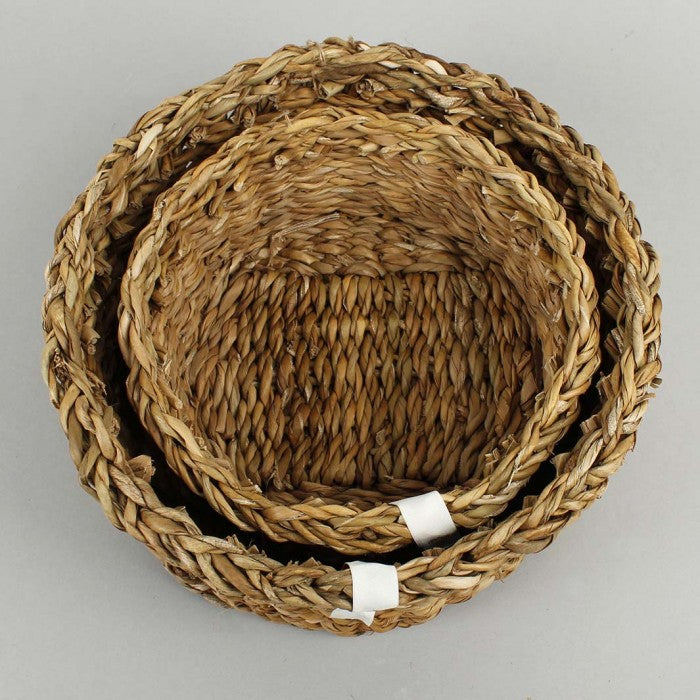 Woven natural seagrass basket - Medium