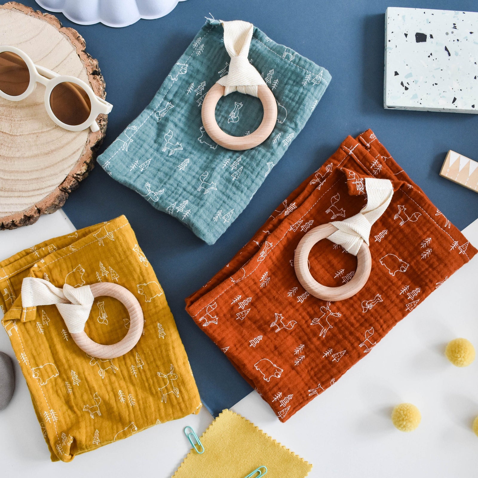Organic Teething omforters (patterned one side / plain one side) The Eco 