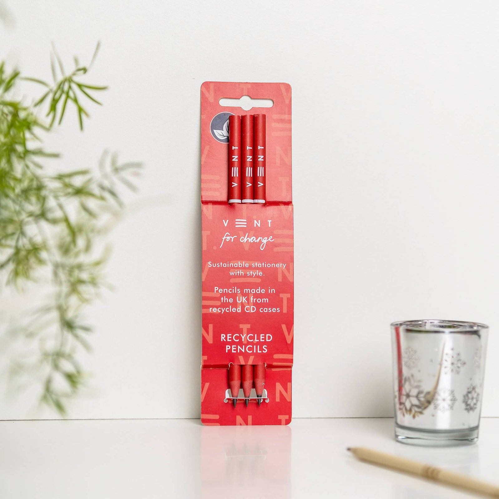 3 Red graphite pencils (Make a Mark collection). Description Pack of 3 recycled pencils in our Red Make a Mark pencil sleeve