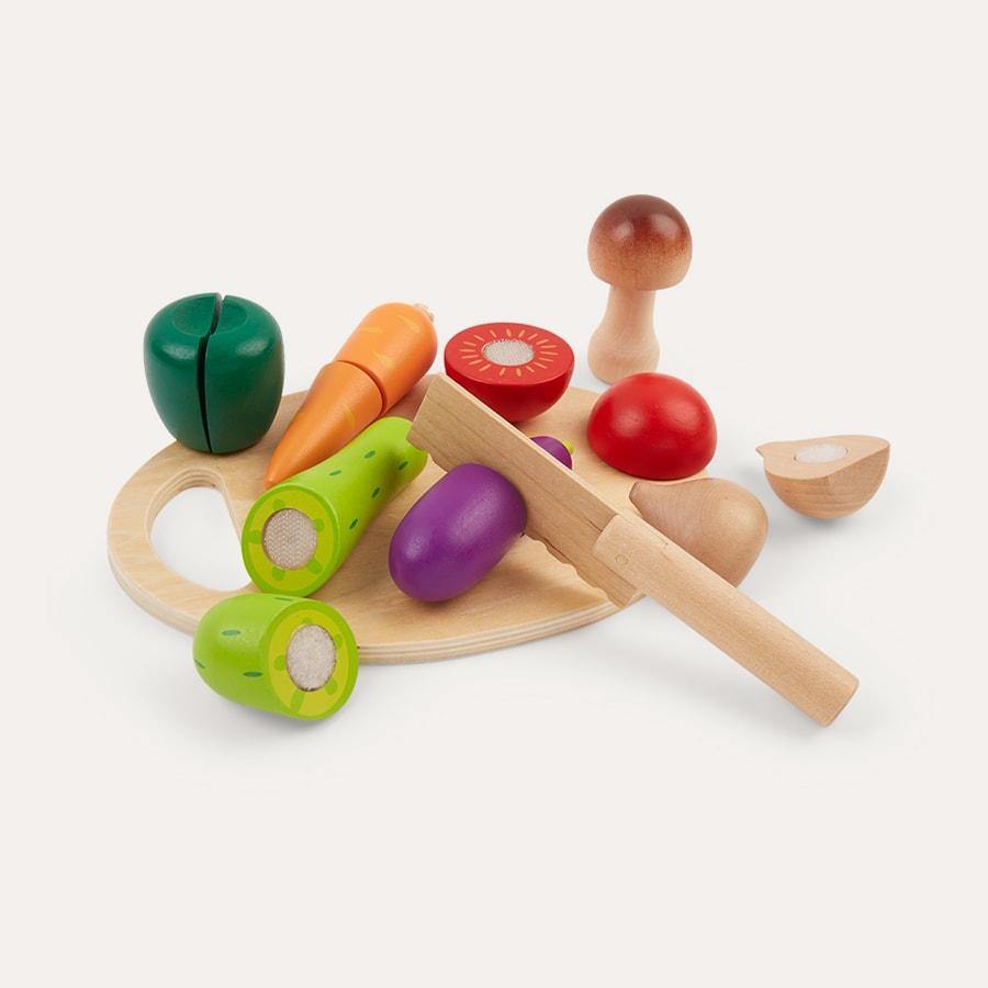 Children's Wooden cutting vegetable role play toy from classic world.